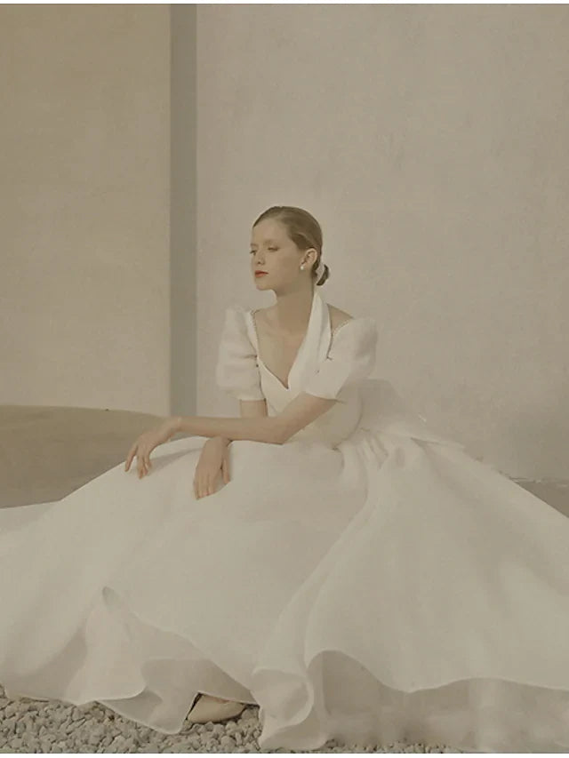 DingjiA-Line Wedding Dresses Scoop Neck Ankle Length Organza Short Sleeve Country Simple Little White Dress with Ruffles