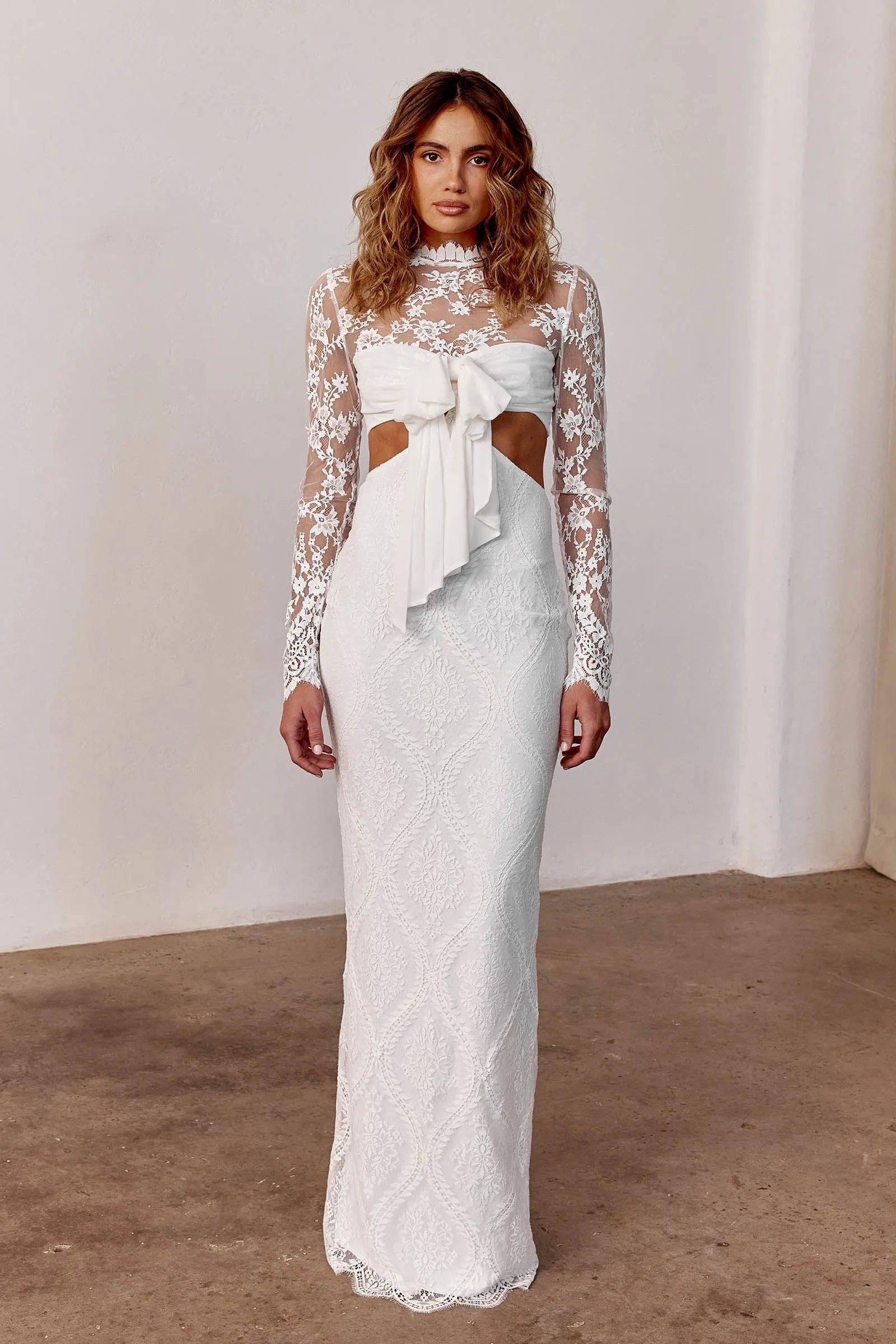 Modern Fashion High Neck Lace Mermaid Wedding Dress with Cut-Outs & Bow Detail