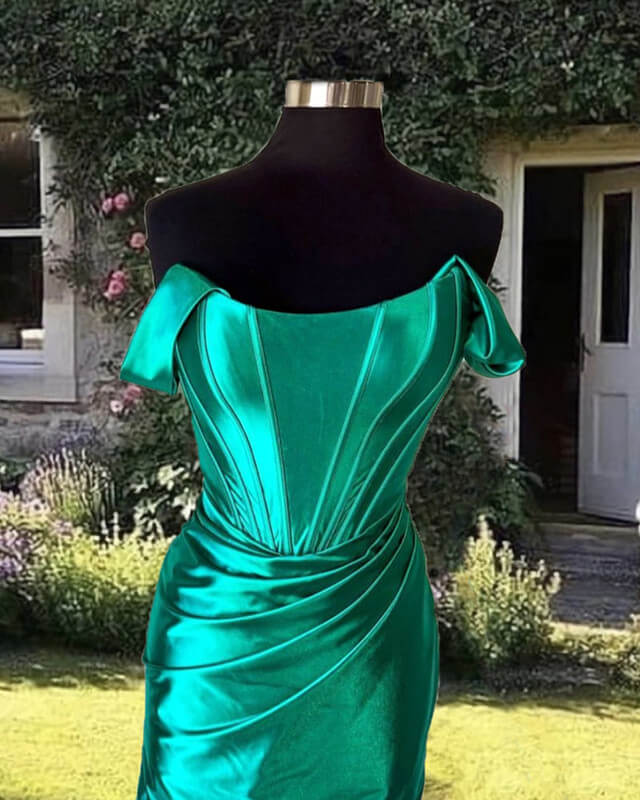 Tight Emerald Green Off-Shoulder Homecoming Dress