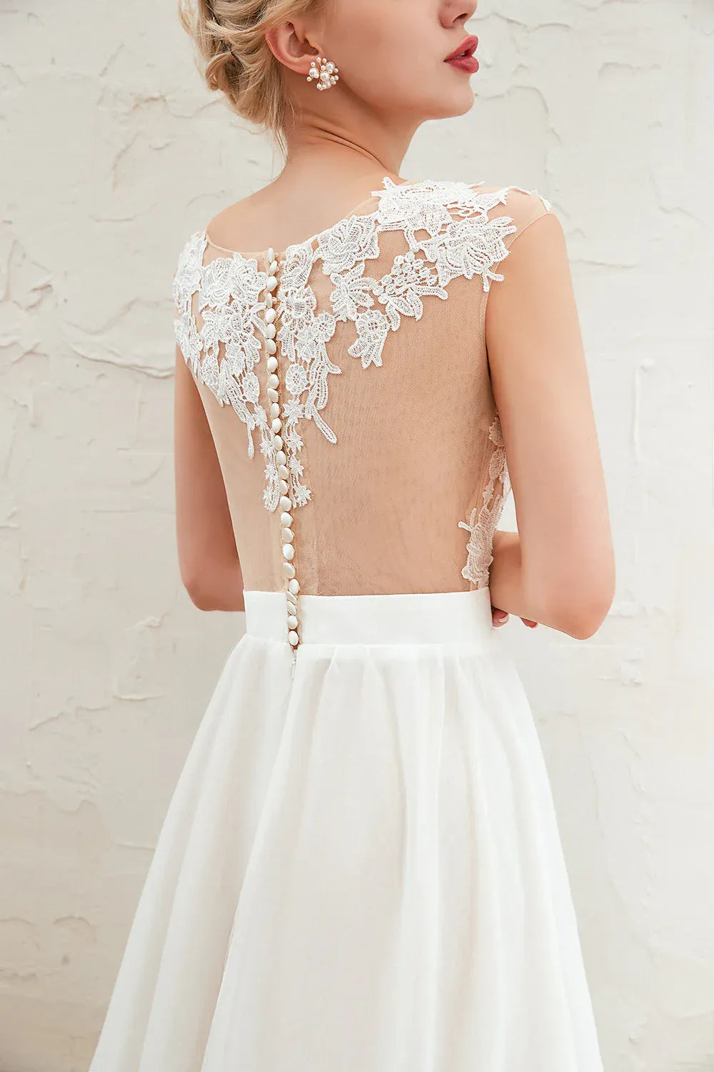Fashion Romantic Illusion Neck Lace Chiffon A-Line Wedding Dress with High Slit