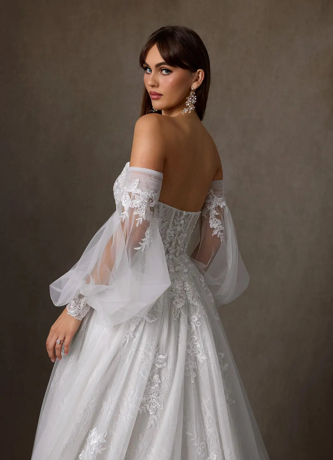 Intricate Floral Lace Appliques Off-the-Shoulder Puff Sleeve Lace Tulle Ball Gown Wedding Dress