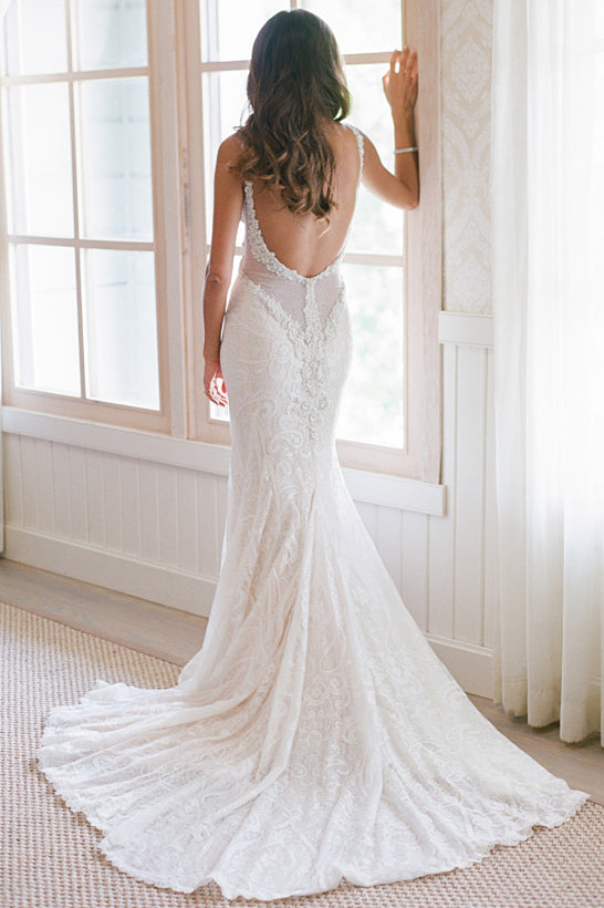 Mermaid Spaghetti Strapless Bridal Gown Lace Backless Trumpet Court Train Wedding Dress