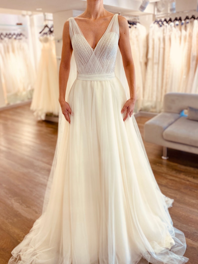 Boho Bridal Gown Tulle Wedding Gown Lace Bridal Gown Ivory Bridal Gown