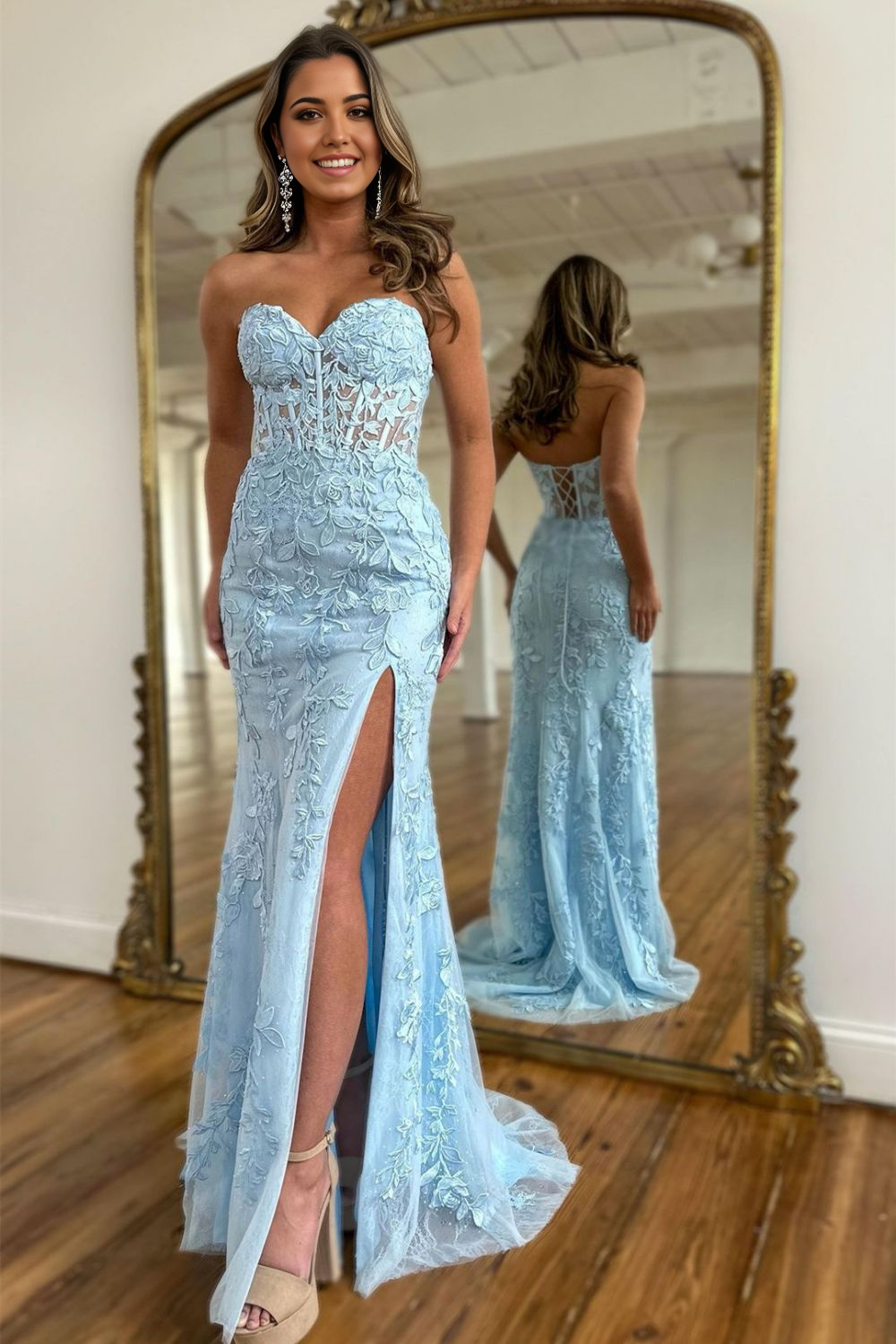 Sweetheart Prom Dress With Appliques