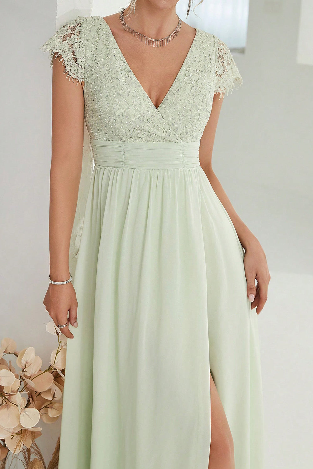 A-Line V Neck Light Green Mother of the Bride Dresses with Lace