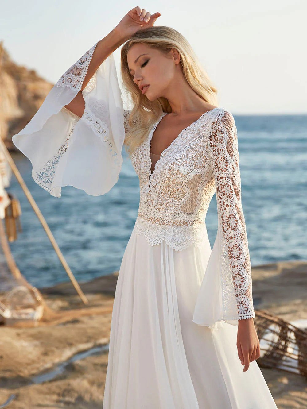 Long Sleeves White Lace Chiffon Wedding Dresses V Neck Beach Wedding Dress