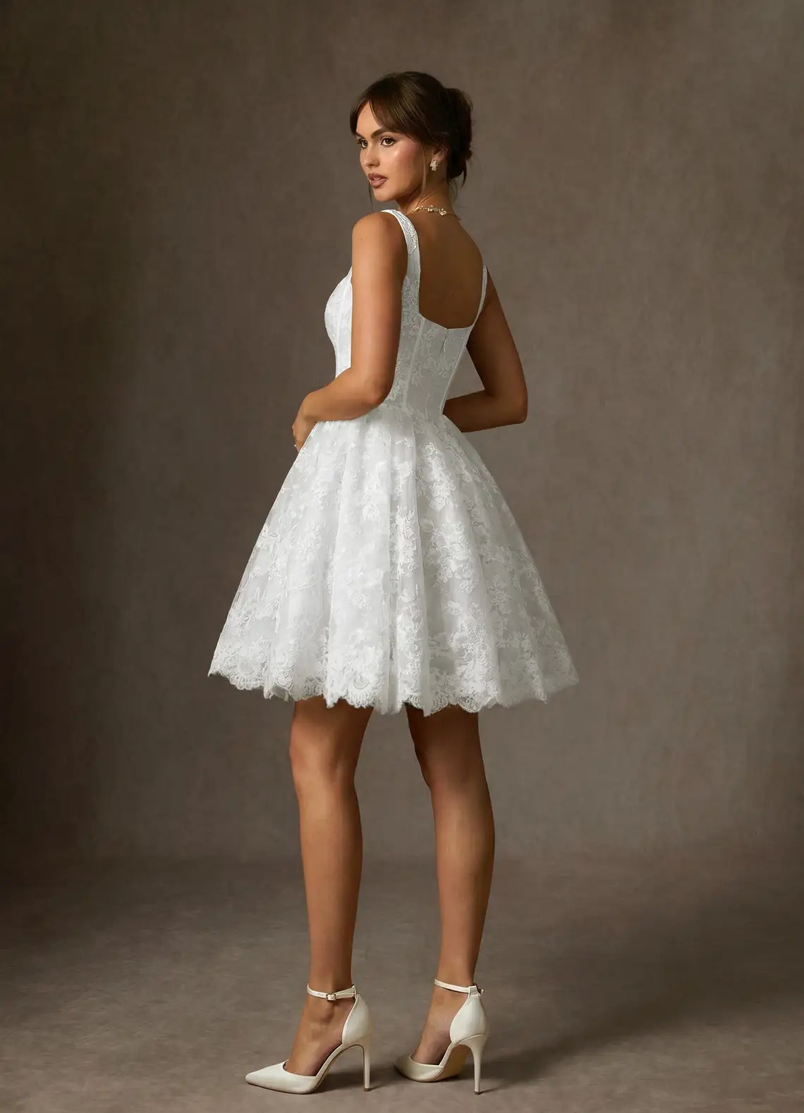 Luxurious Floral Lace Construction Square Neck Corset Lace Fit-and-Flare Short Wedding Dress