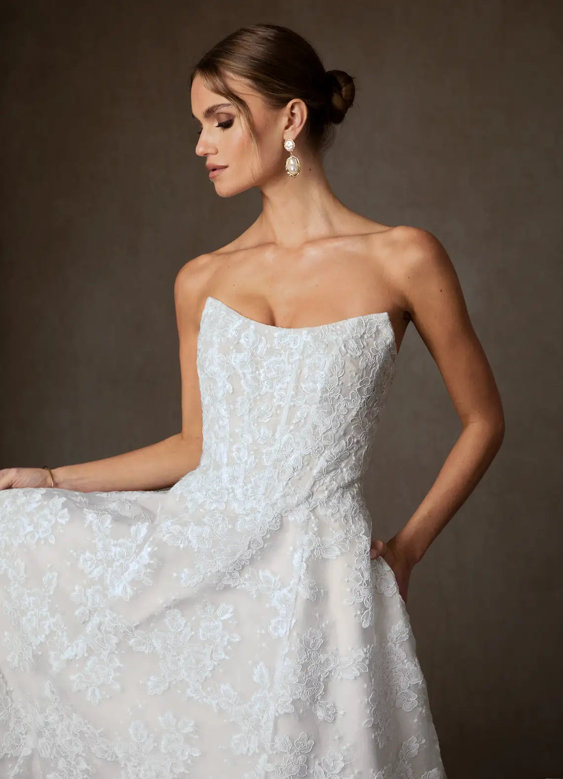 Luxurious all-over floral lace construction Strapless Floral Lace Ball Gown Wedding Dress with Detachable Straps