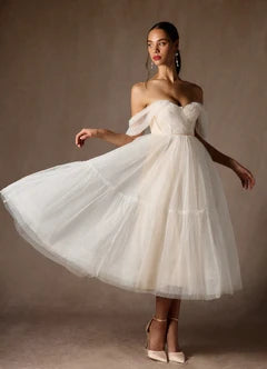 Whimsical, Romantic Aesthetic Off-the-Shoulder Tulle Tea-Length Wedding Dress with Sweetheart Neckline
