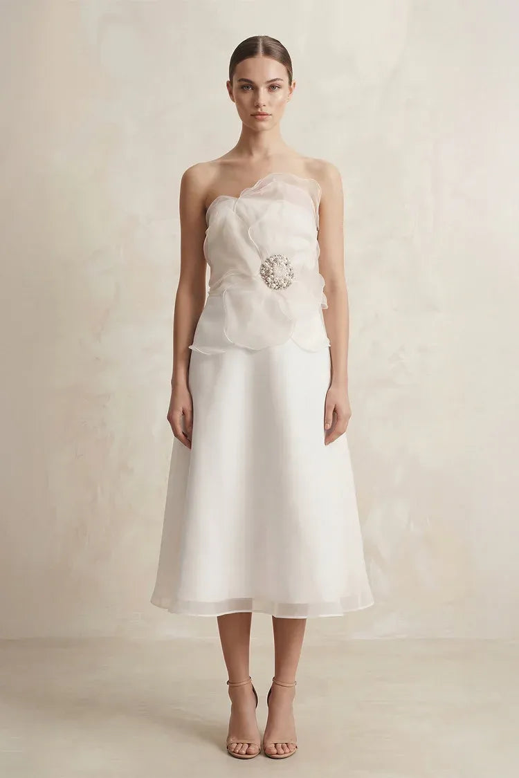 Modern Elegant Gorgeous Strapless Organza Midi Tea-Length Wedding Dress with Floral Appliques