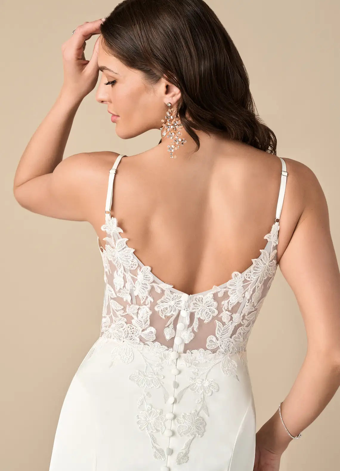 Modern Fashion Crepe Mermaid Floor-Length Wedding Dress with Lace Illusion Back and Spaghetti Straps