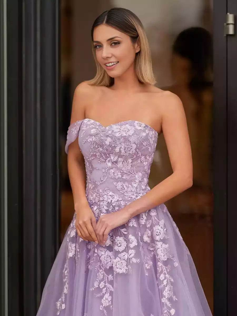 Noble and timeless one shoulder and ground sweetheart collar A-line silhouette sleeveless embroidered zipper back Prom Dresses