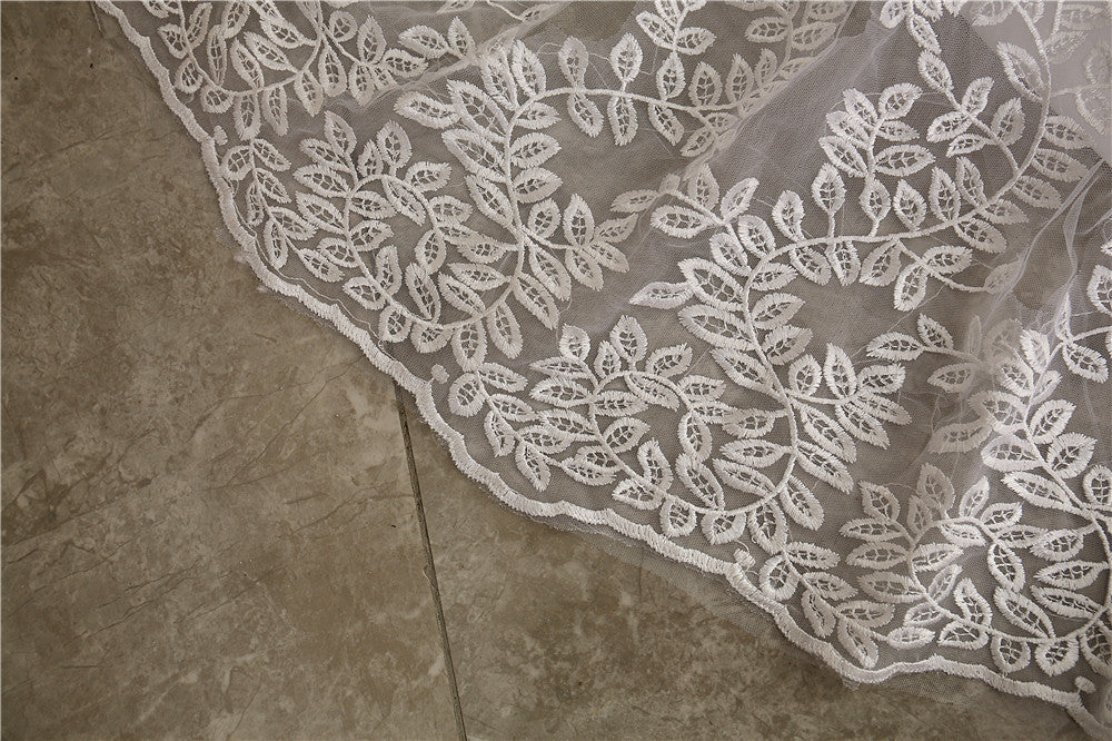 Charming Off The Shoulder Ivory Wedding Dresses Elegant Wedding Gowns