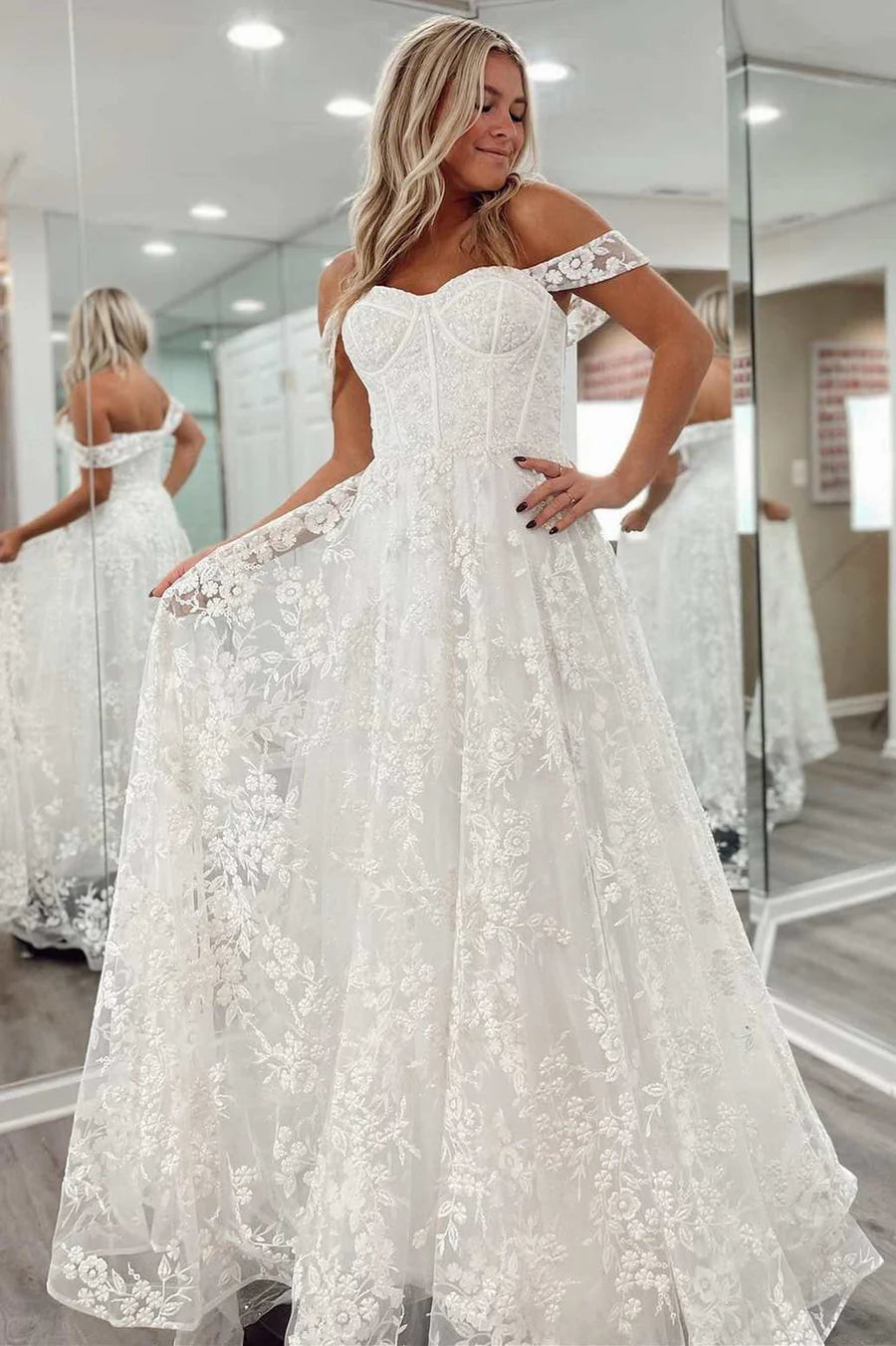 Off The Shoulder Lace Appliques Sweep Train Wedding Dresses