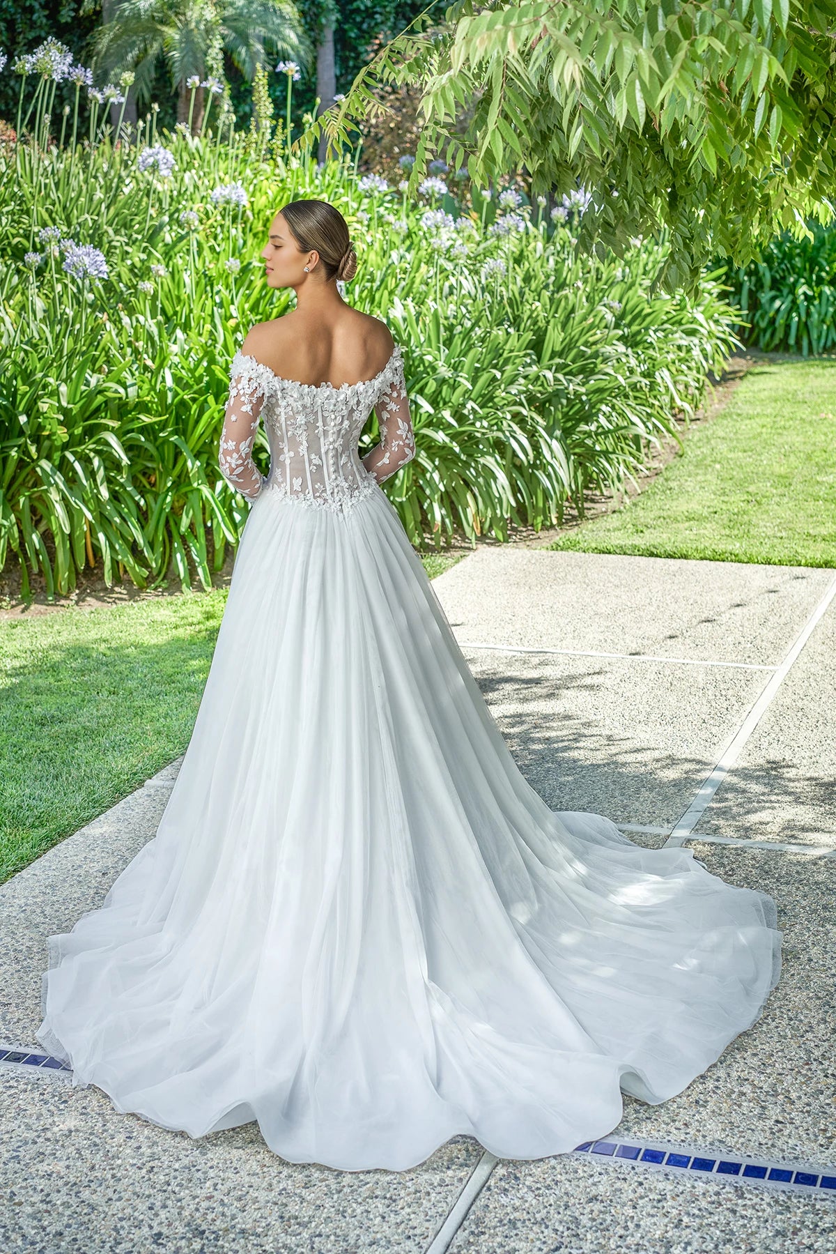 Off shoulder collar sheer lace decal strapless backless and floor length wedding dress