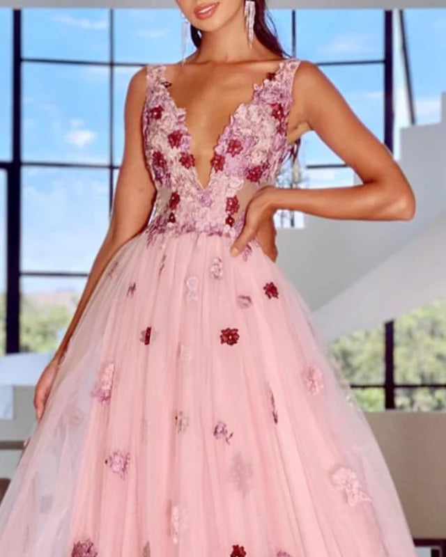 Elegant Tulle V Neck Evening Dresses 3D Flowers