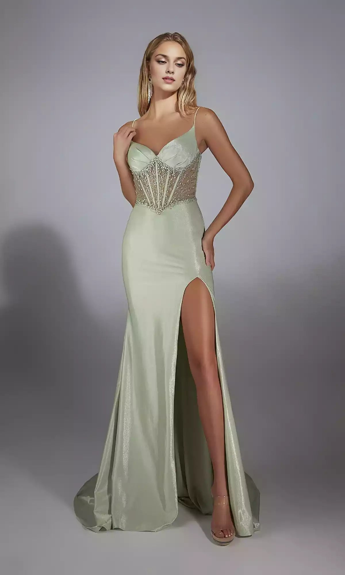 Prom Dresses with eye-catching long shiny beaded chiffon tight corset and lace up back