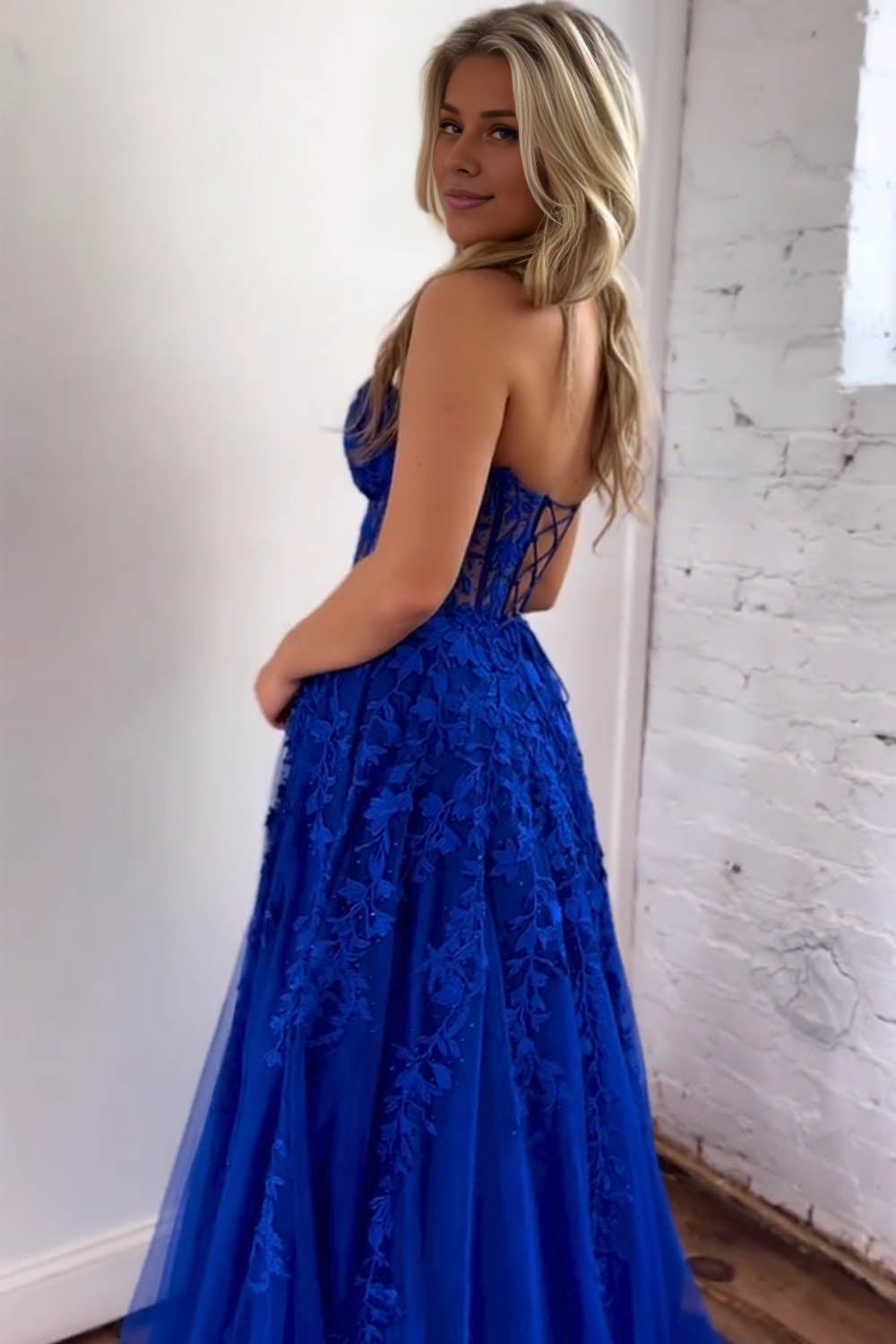 A-Line Sweetheart Long Tulle Royal Blue Prom Dress