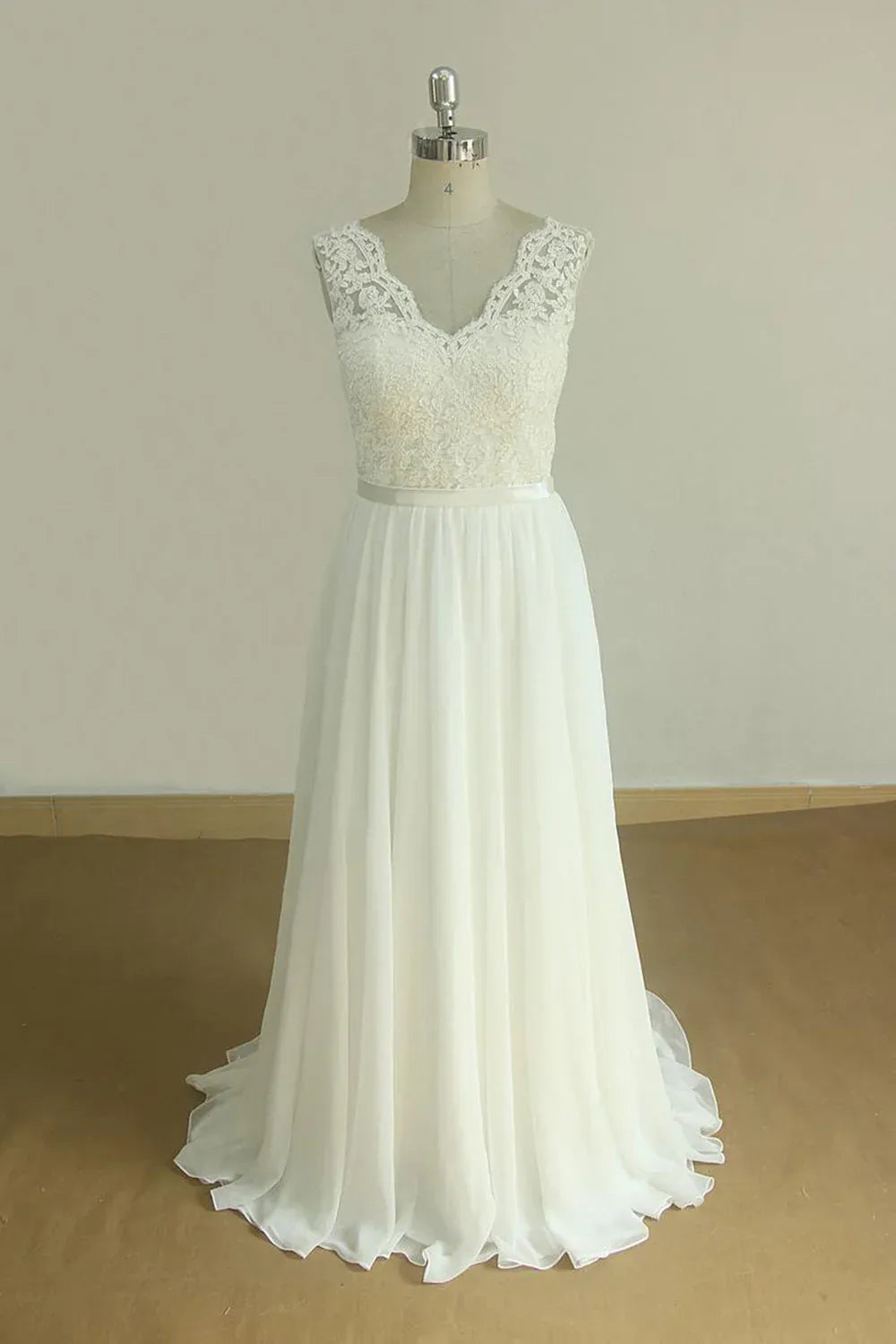 Sleeveless V-neck Bodice With Floral Lace  Sleeveless Lace Chiffon A-Line Wedding Dress with V-Back