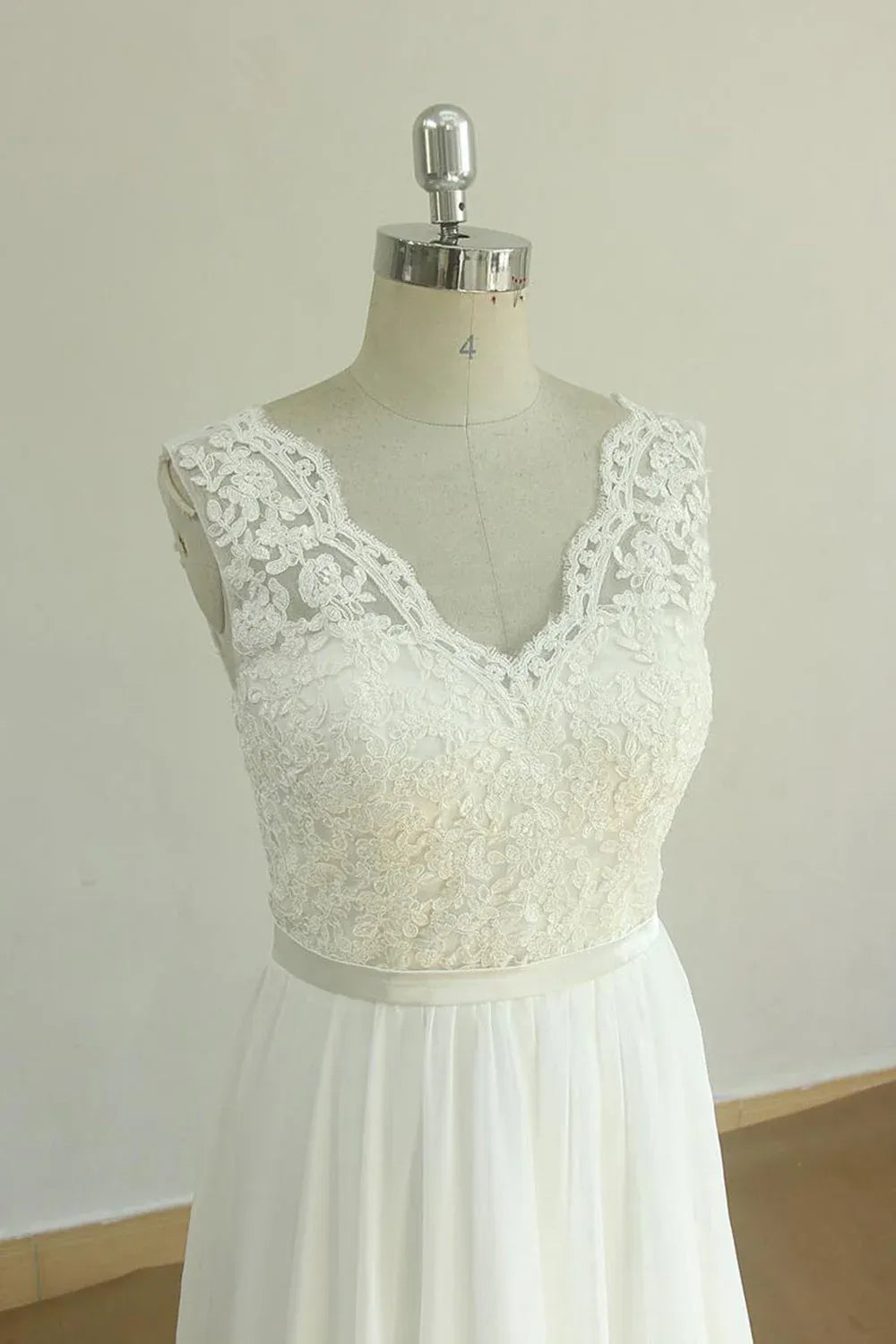 Sleeveless V-neck Bodice With Floral Lace  Sleeveless Lace Chiffon A-Line Wedding Dress with V-Back