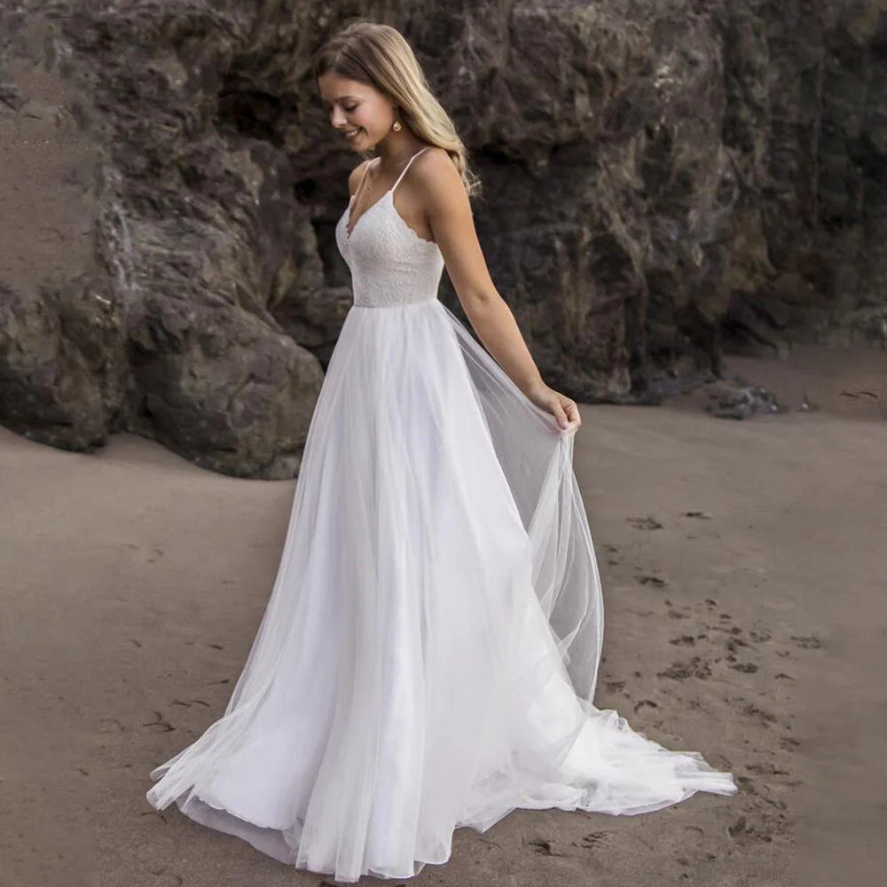 Smiple Tulle Spaghetti Straps Sweetheart Wedding Dresses