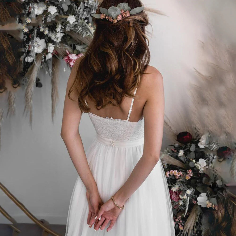 Smiple Tulle Spaghetti Straps Sweetheart Wedding Dresses