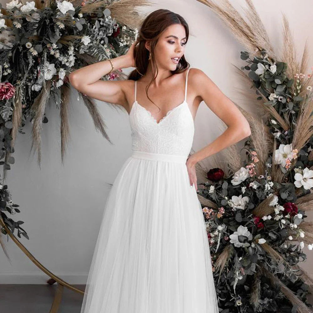 Smiple Tulle Spaghetti Straps Sweetheart Wedding Dresses