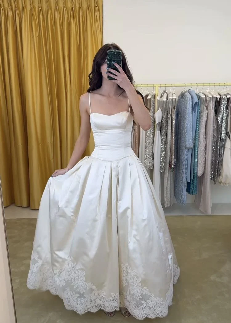 Spaghetti Strap Sweetheart Satin Ball Gown Wedding Dress with Lace Hem