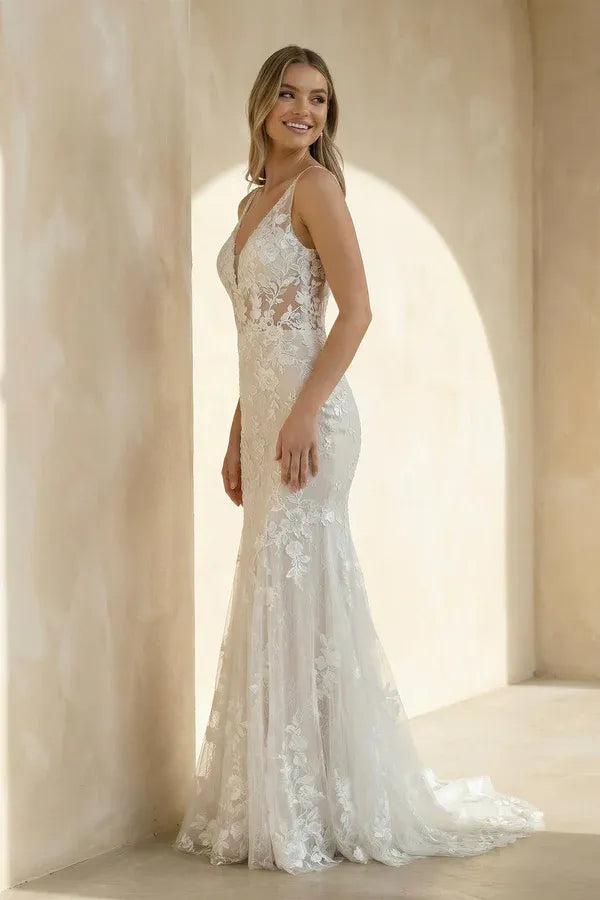 Spaghetti Strap V-Neck Floral Lace Mermaid Wedding Dress