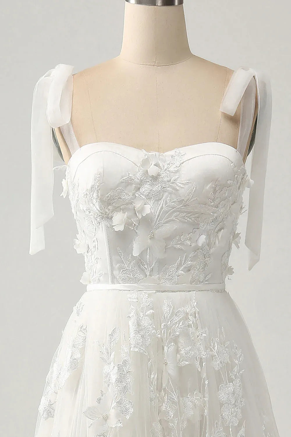 Sweetheart Bow Strap 3D Floral Lace Tulle A-Line Wedding Dress