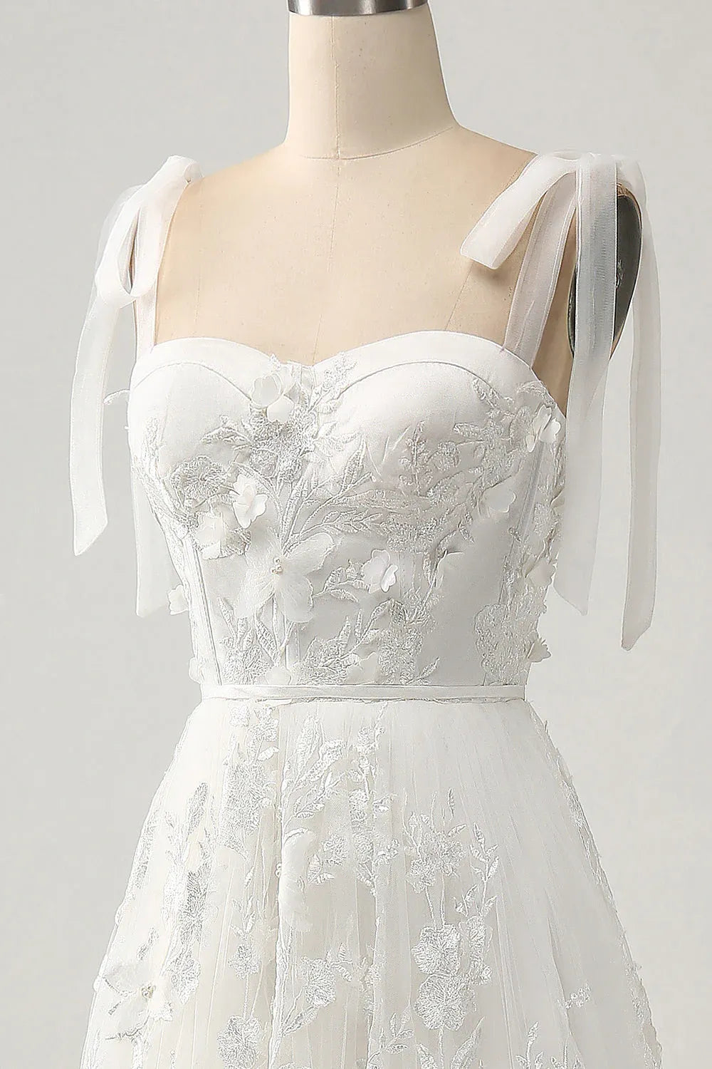 Sweetheart Bow Strap 3D Floral Lace Tulle A-Line Wedding Dress