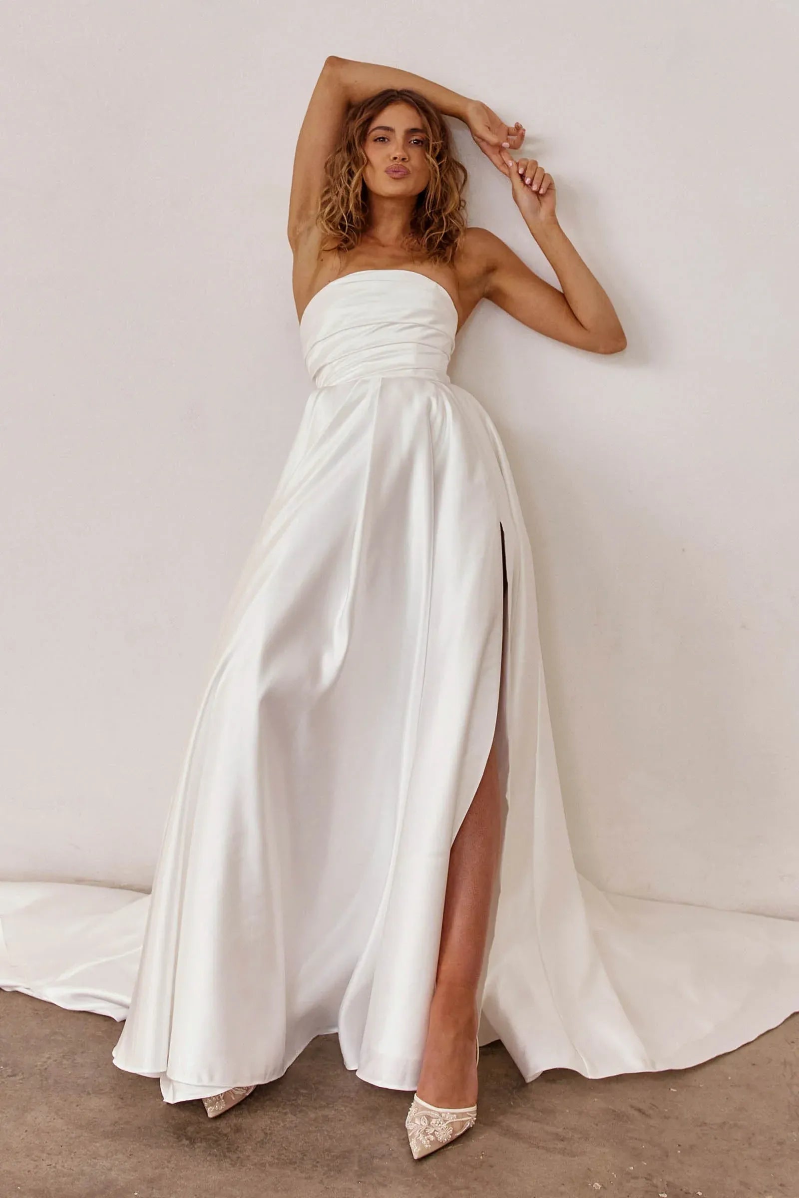Strapless Satin Ball Gown Wedding Dress with Pockets & Train - Minimalist Bridal Gown
