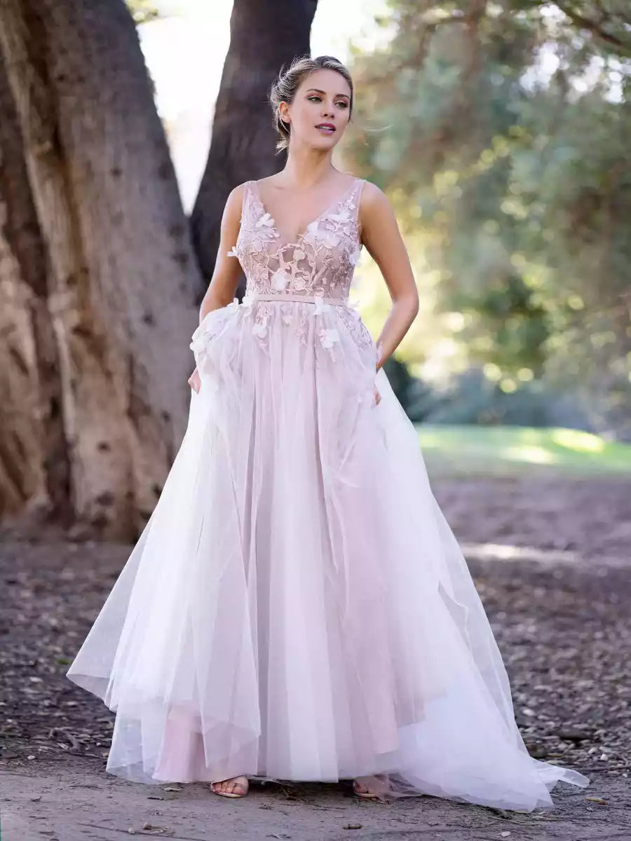 Stunning A-line chiffon V-neck lace decal and ruffle edge sleeveless waist slimming Prom Dresses