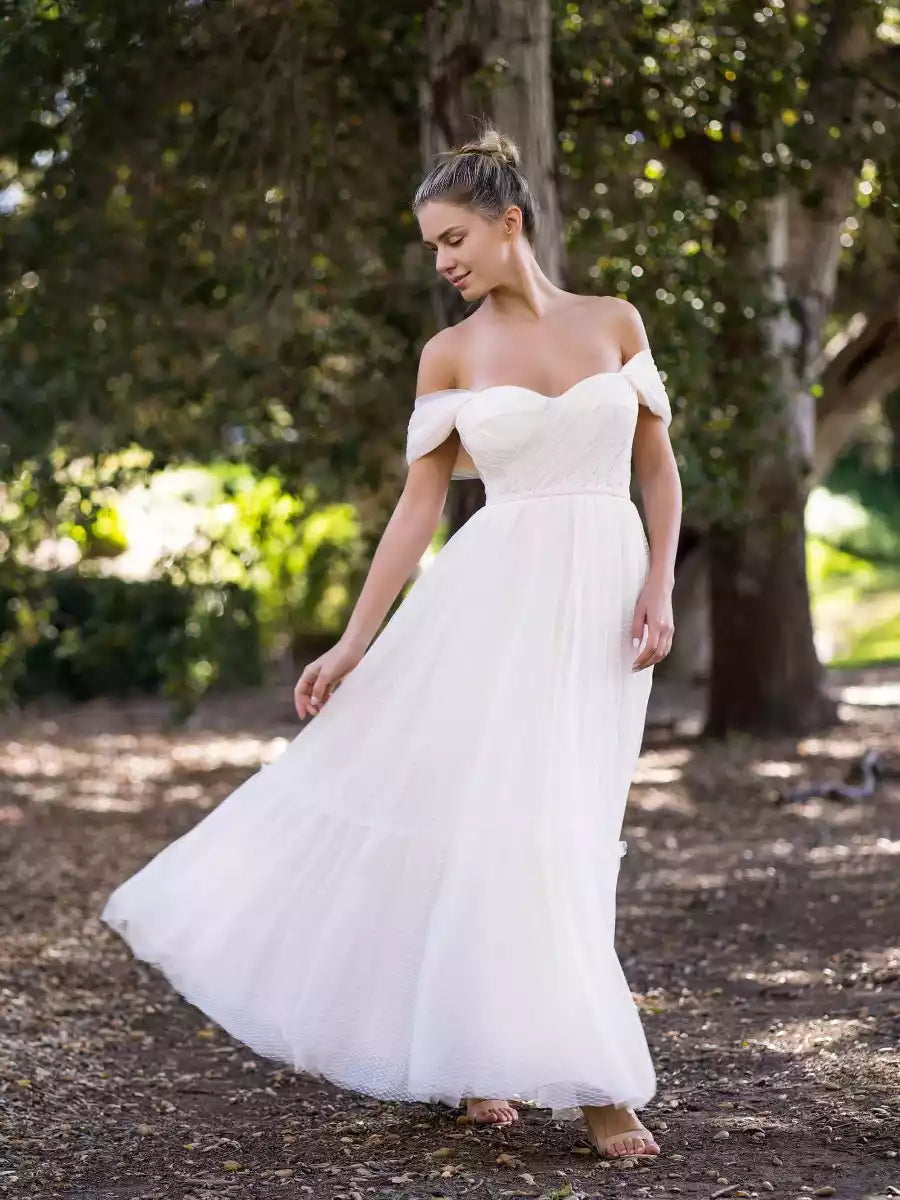 Stunning A-line sheer and heart-shaped neckline with exposed shoulder and pleated zipper back Prom Dresses