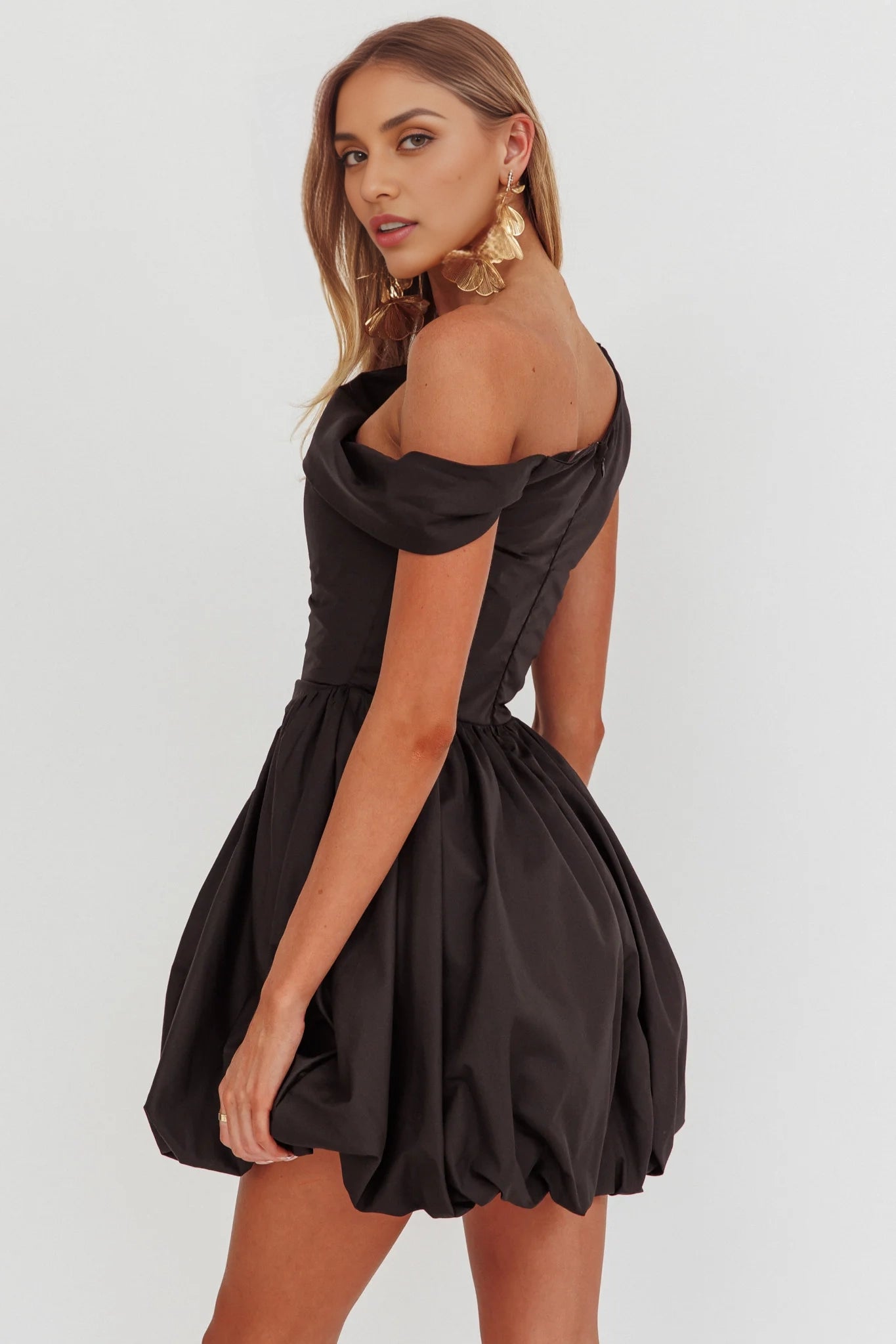 Stunning asymmetrical neckline with back zipper for a stunning look Homecoming Dresses