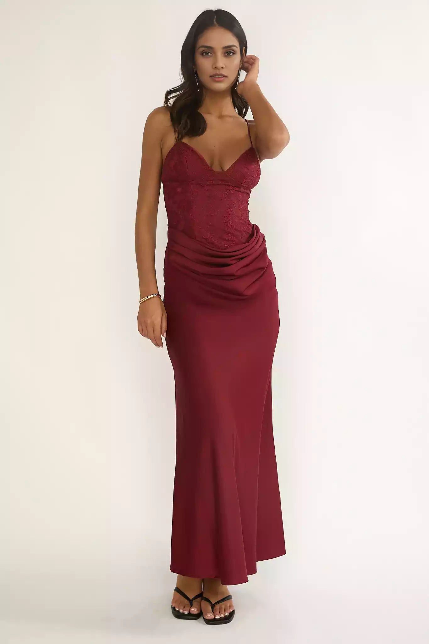 Stunning embroidered tight corset lining with adjustable waist straps and zippered back Prom Dresses