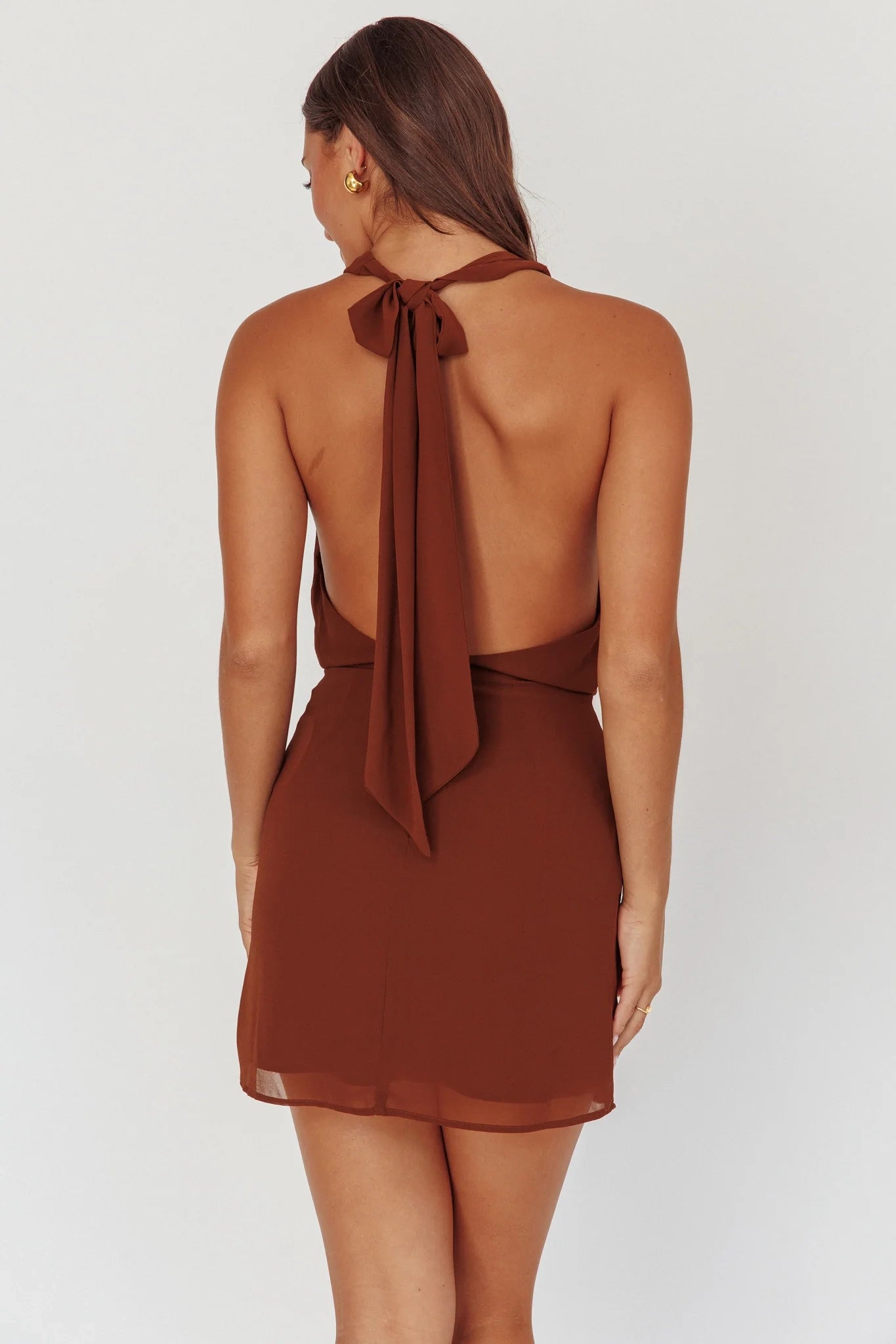 Stunning scarf style hanging neck with exposed neckline and zipper at the back Homecoming Dresses