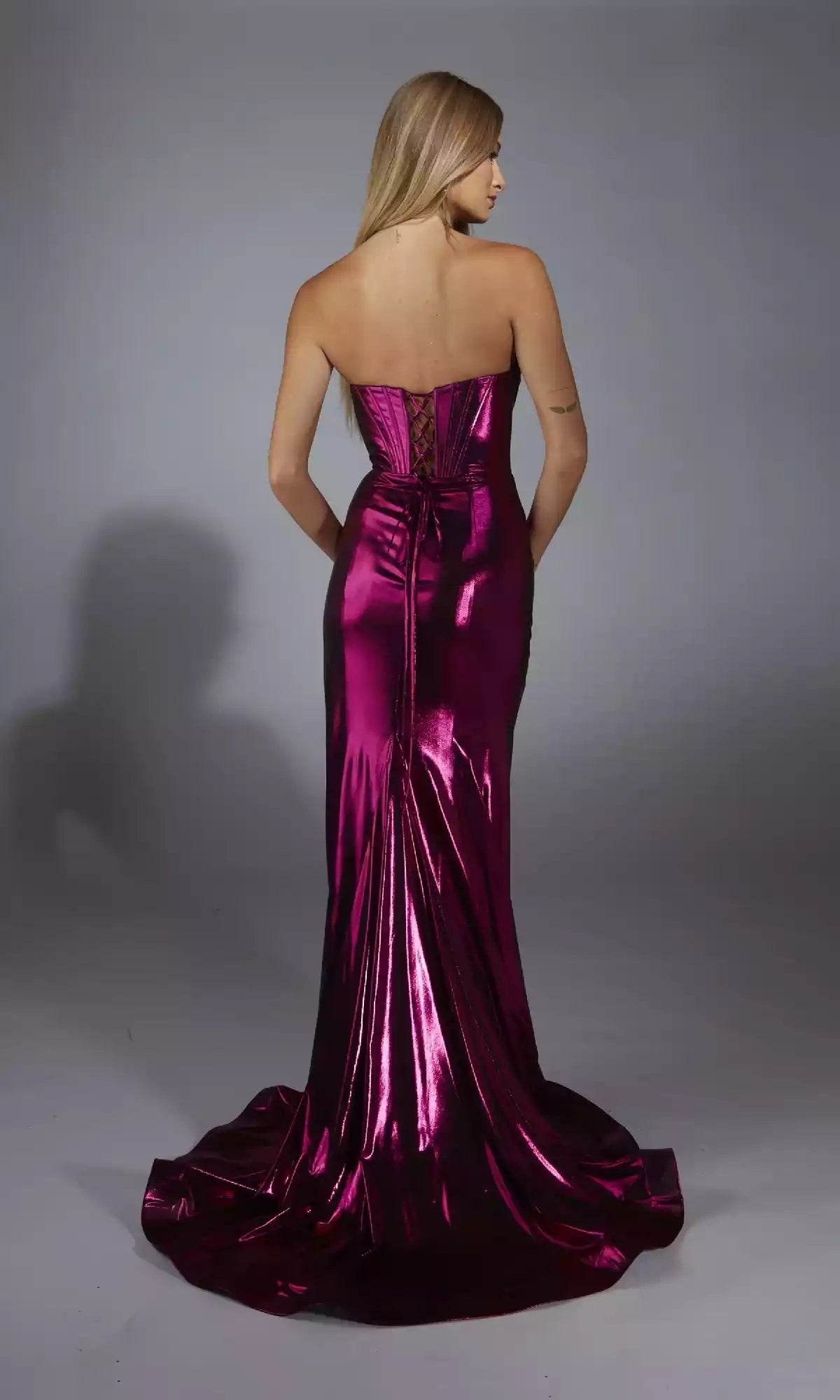 Stunning strapless corset with slim straps that perfectly fit the body, resembling a wrap around side slit Prom Dresses