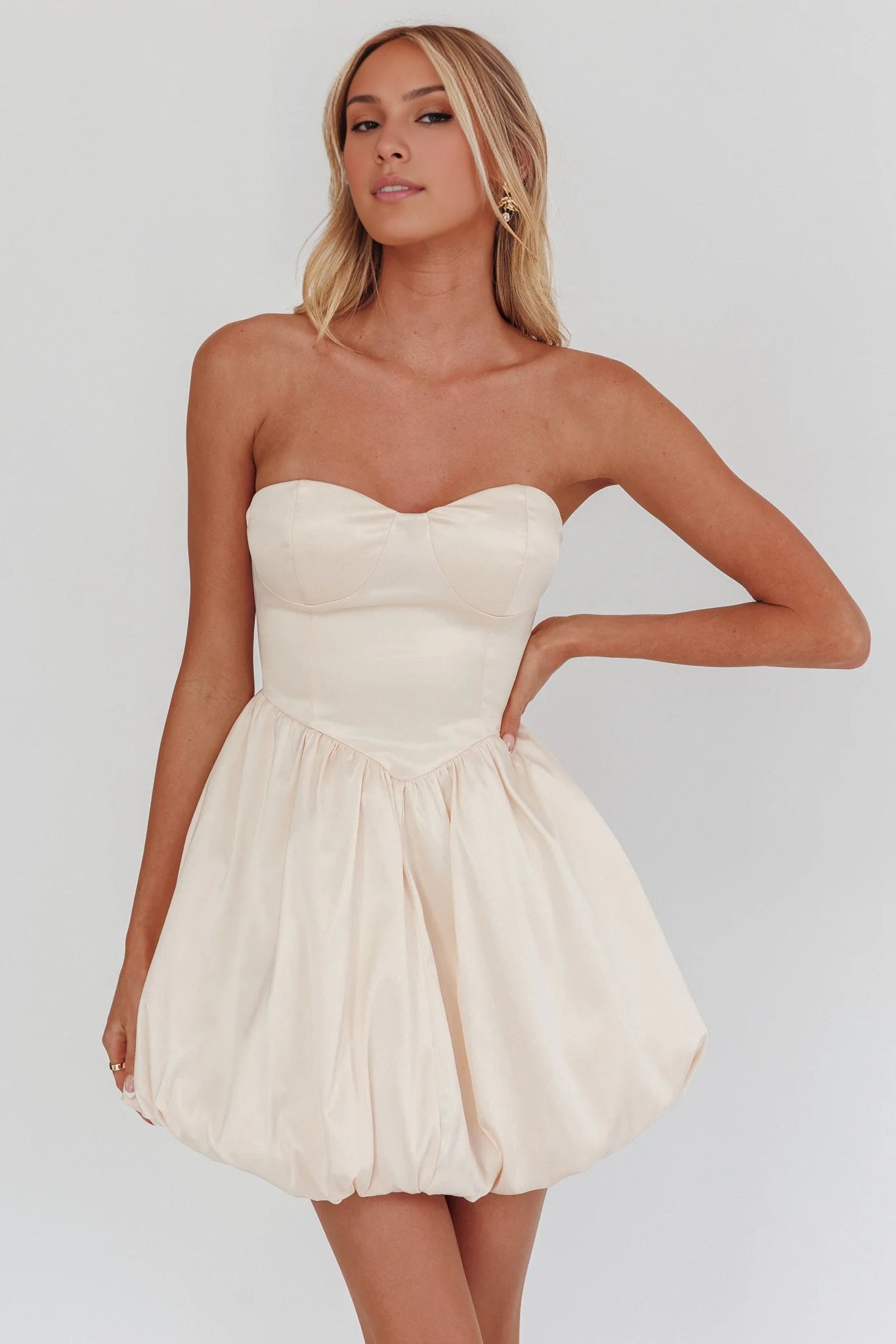 Stunning strapless mini padded chest mesh design enhances fluffiness, back strap Homecoming Dresses