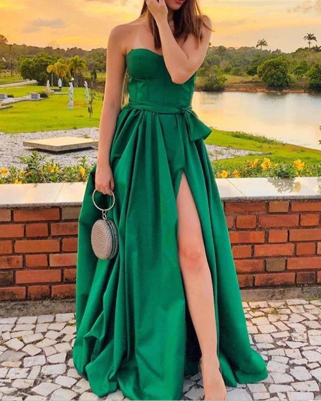 Sweetheart Corset Split Satin Evening Dresses