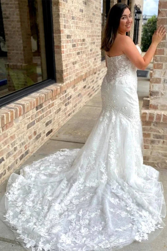 Elegant Sweetheart Strapless Wedding Dress With Appliques Mermaid Bride Dresses