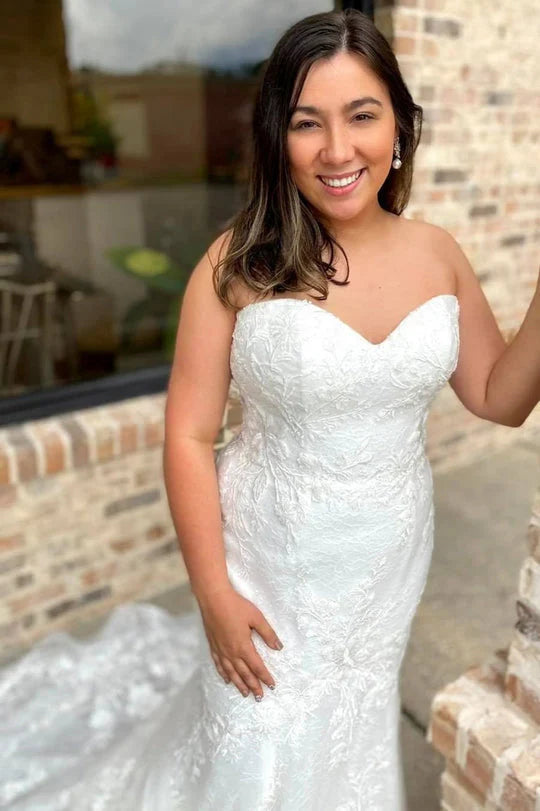 Elegant Sweetheart Strapless Wedding Dress With Appliques Mermaid Bride Dresses