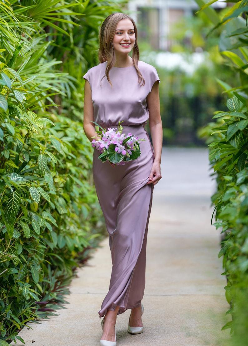 Taupe Long Sleeveless Silk Fabric Formal Bridesmaid Dress Suitable For Wedding Dress