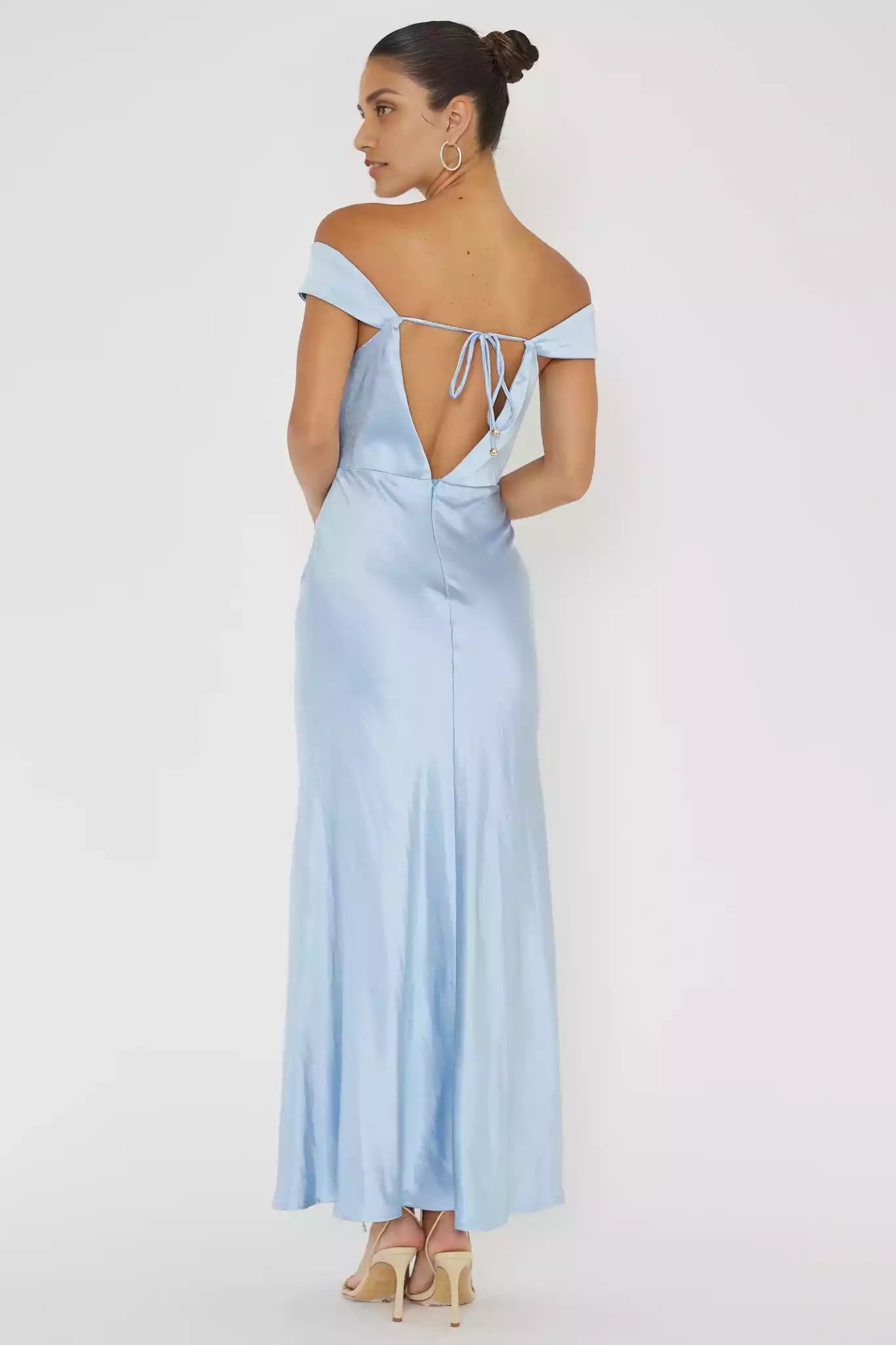 The eye-catching off shoulder low V-neck satin fabric with an extra long front slit and a hidden zipper on the back Prom Dresses
