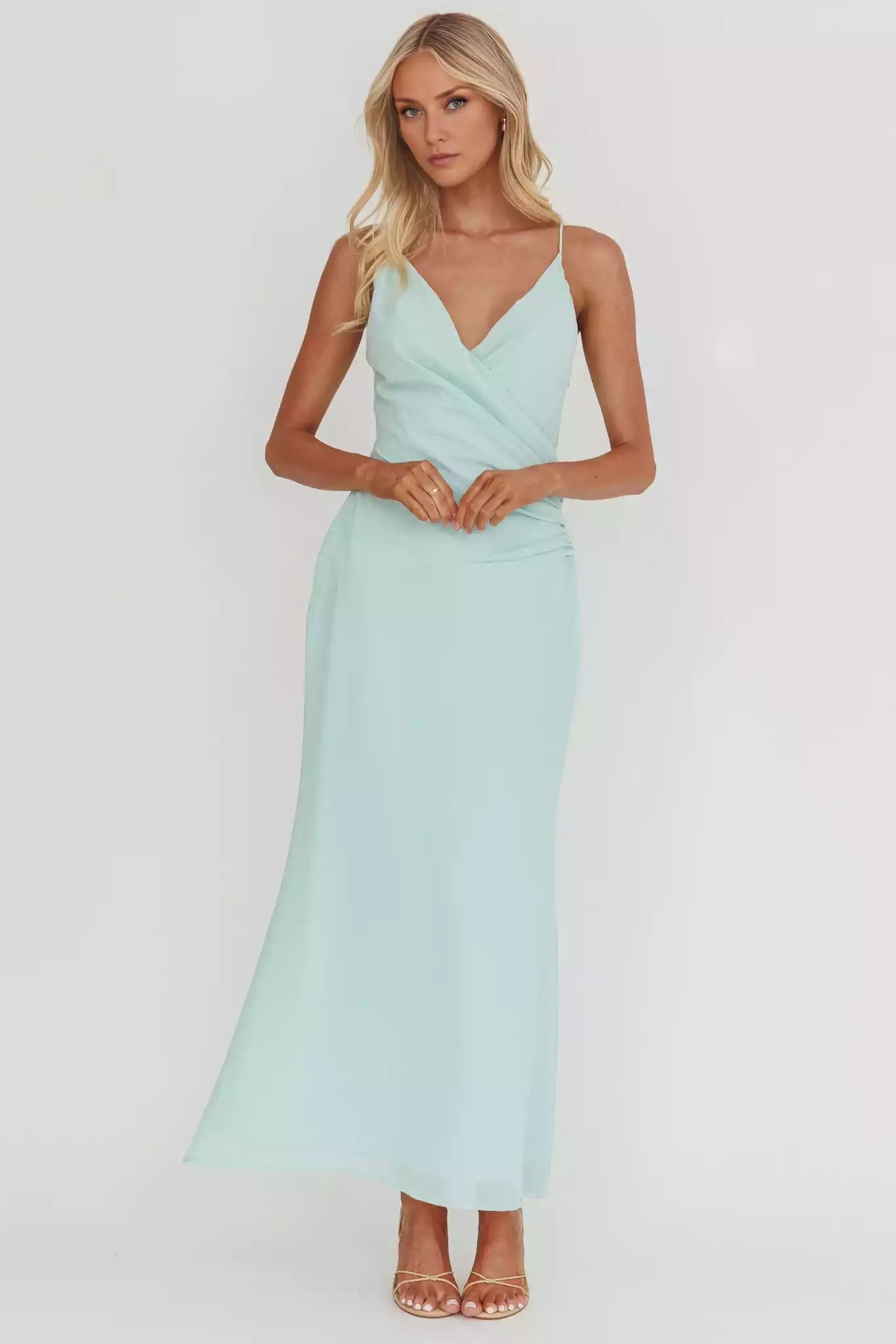 Unforgettable lining, sloping collar, adjustable shoulder straps, waist pleats, side zippers Prom Dresses