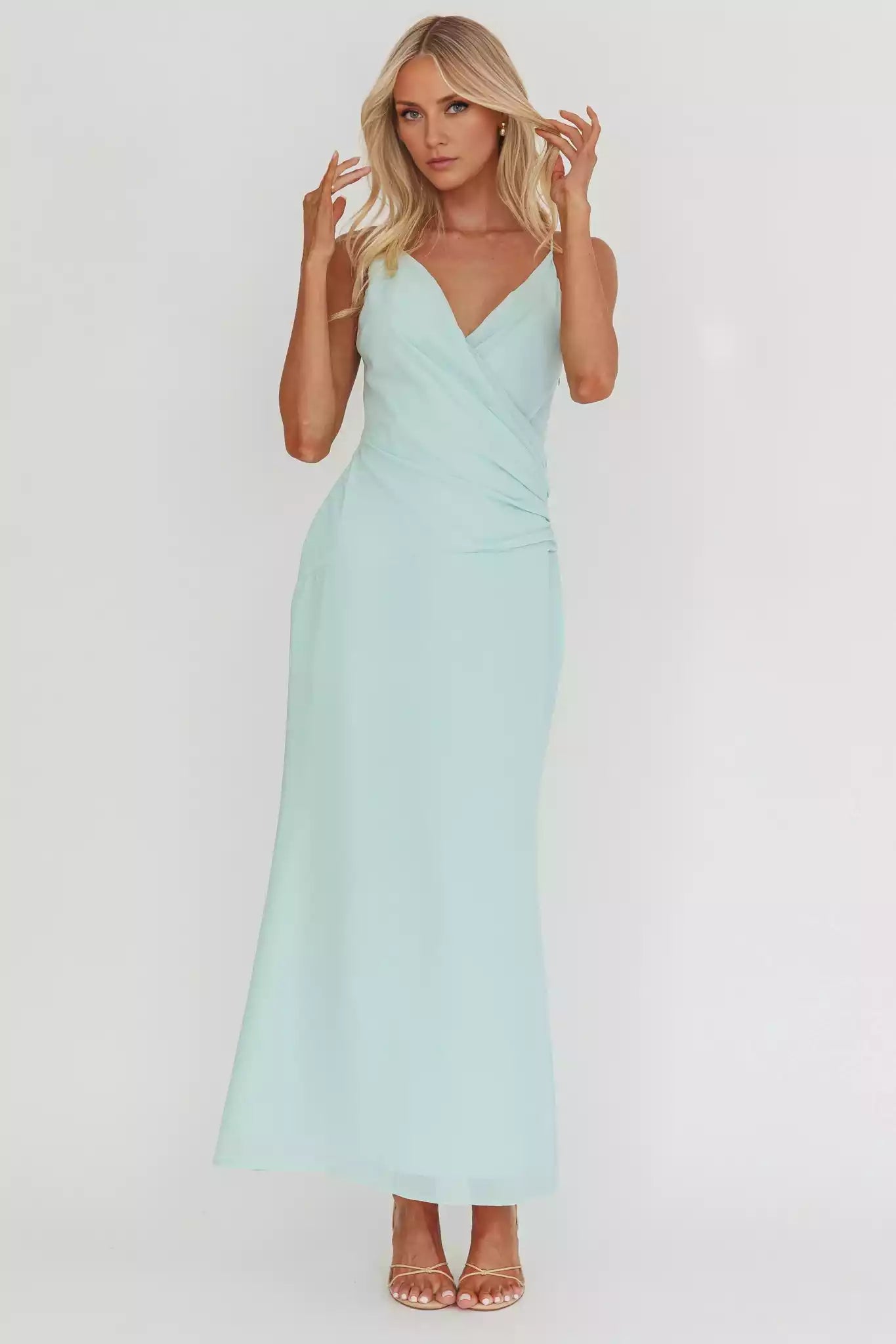 Unforgettable lining, sloping collar, adjustable shoulder straps, waist pleats, side zippers Prom Dresses