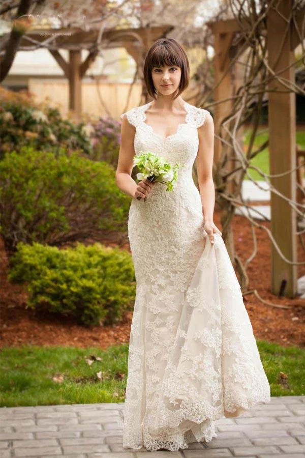 Unique Ivory Mermaid V Neck Wedding Dresses With Lace