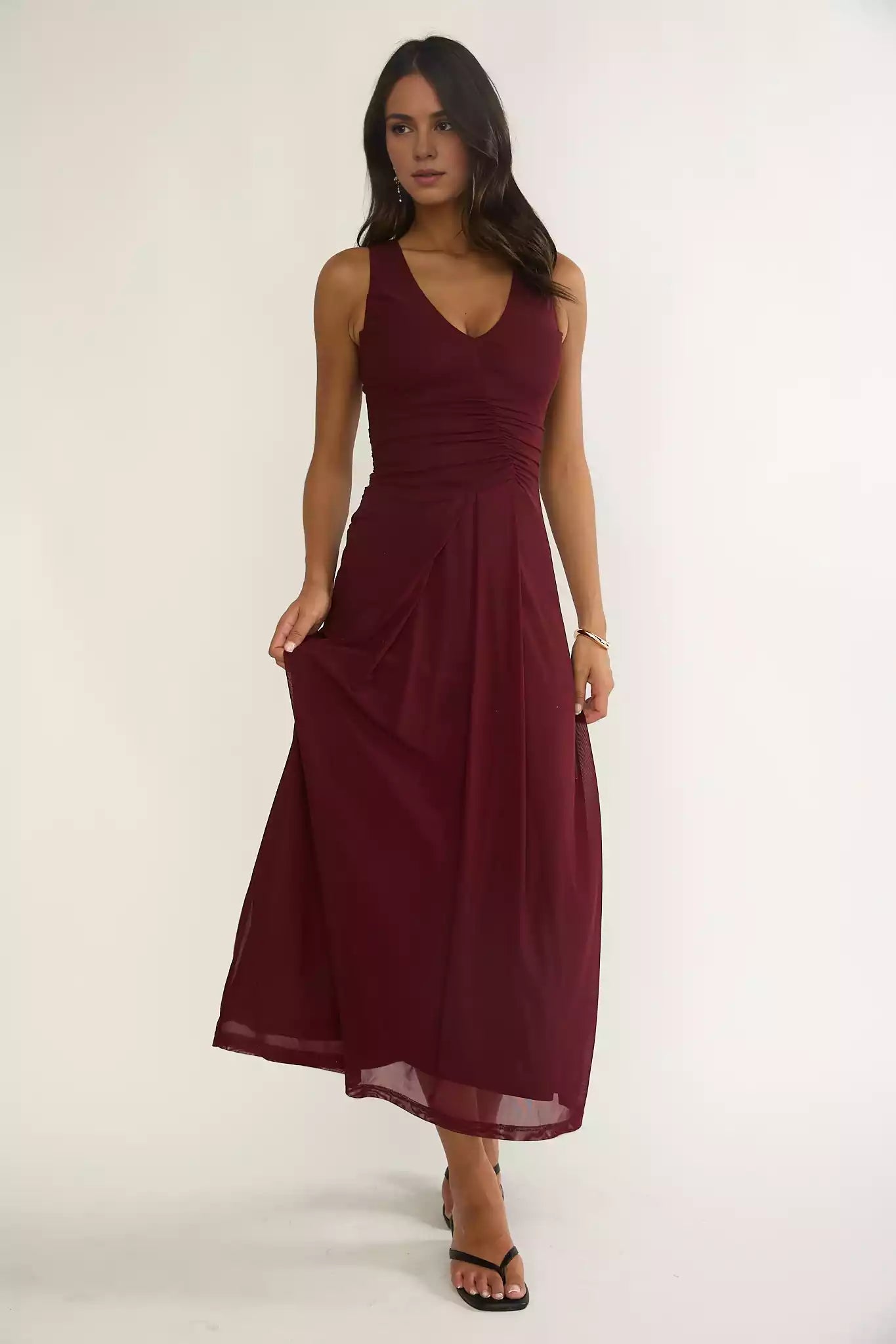 Vibrant classic silhouette and pleated details, tight corset with zipper back Prom Dresses