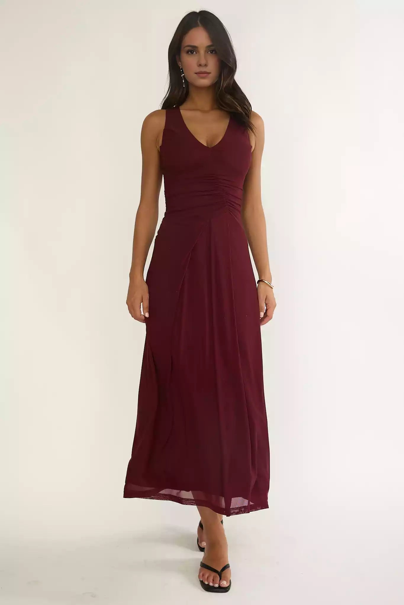 Vibrant classic silhouette and pleated details, tight corset with zipper back Prom Dresses