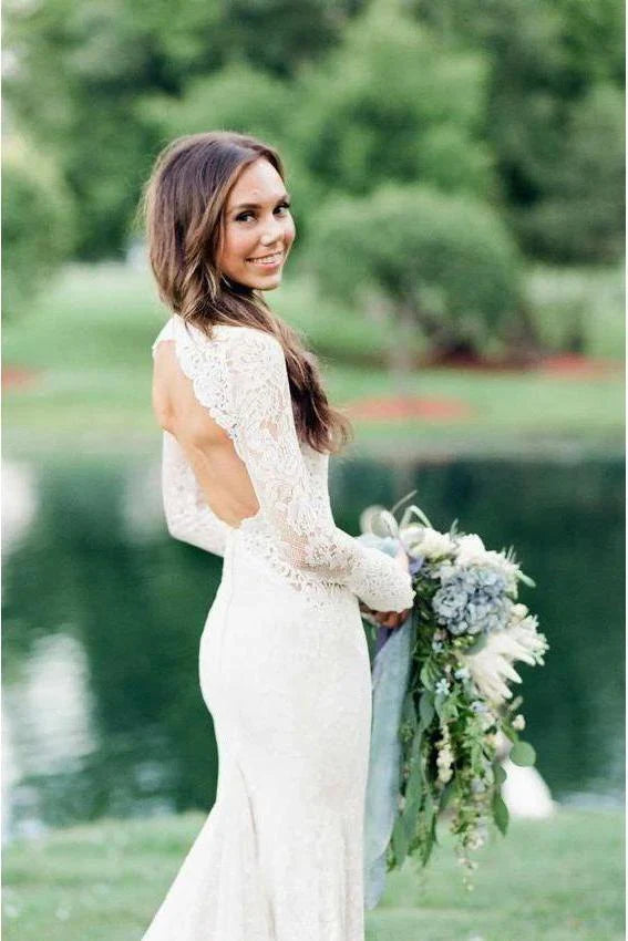 Vintage Long Sleeve Deep V Neck Mermaid Lace Wedding Dress Ivory Backless Bride Dress